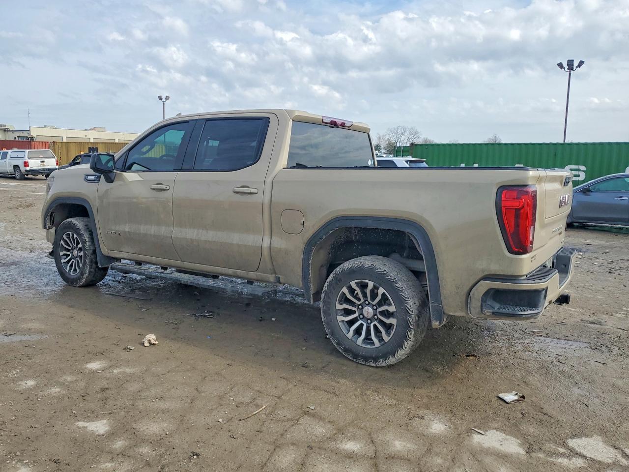 2023 GMC Sierra K1500 At4 - Фото 2
