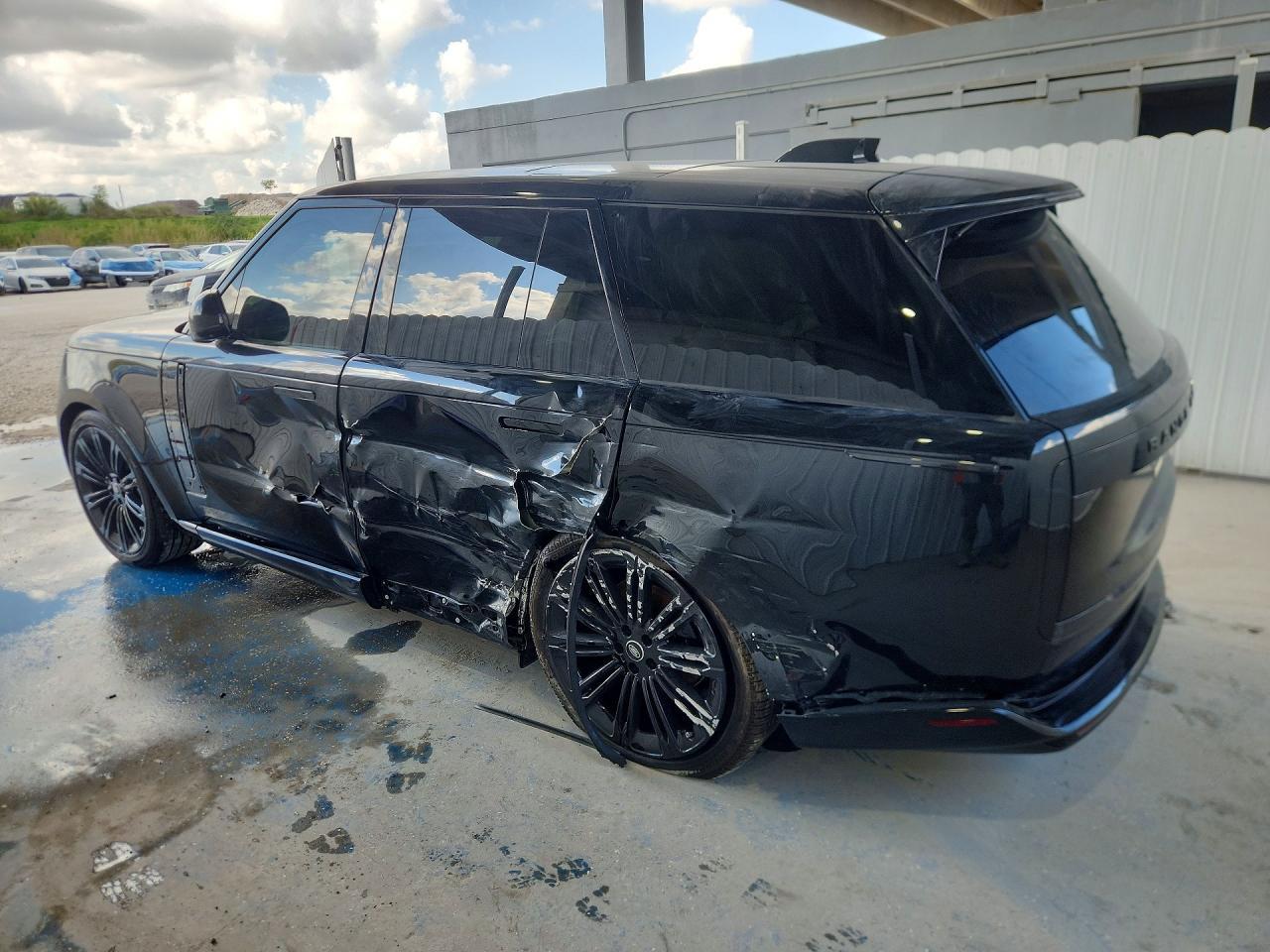 2025 Land Rover Range Rover Se - Фото 2