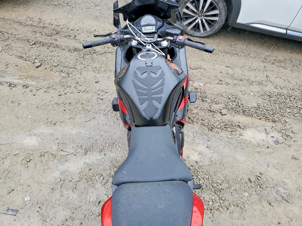 2014 Kawasaki Ex650 F - Фото 6