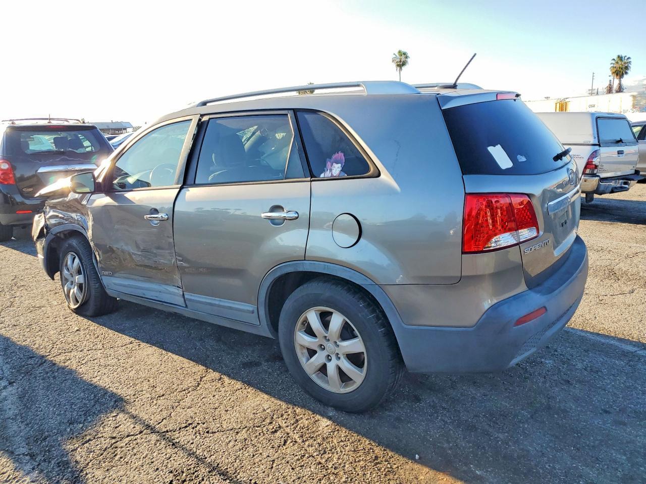 2013 Kia Sorento Lx - Фото 2