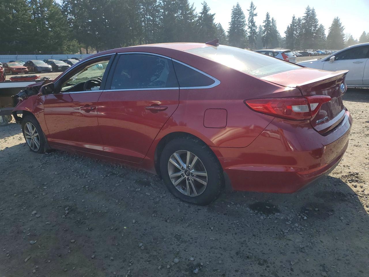 2015 Hyundai Sonata Se - Image 2