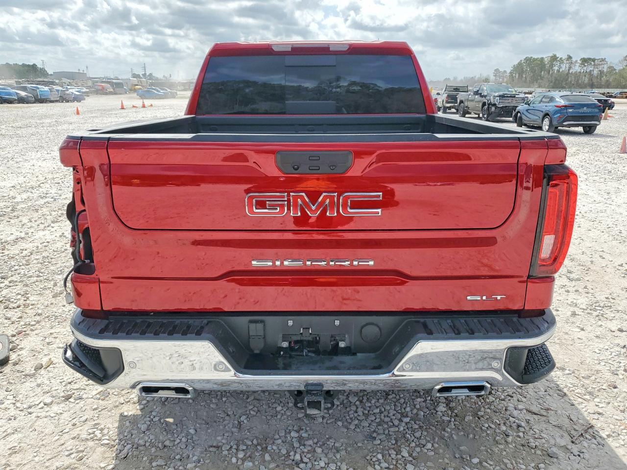 2026 GMC Sierra K1500 Slt - Image 6