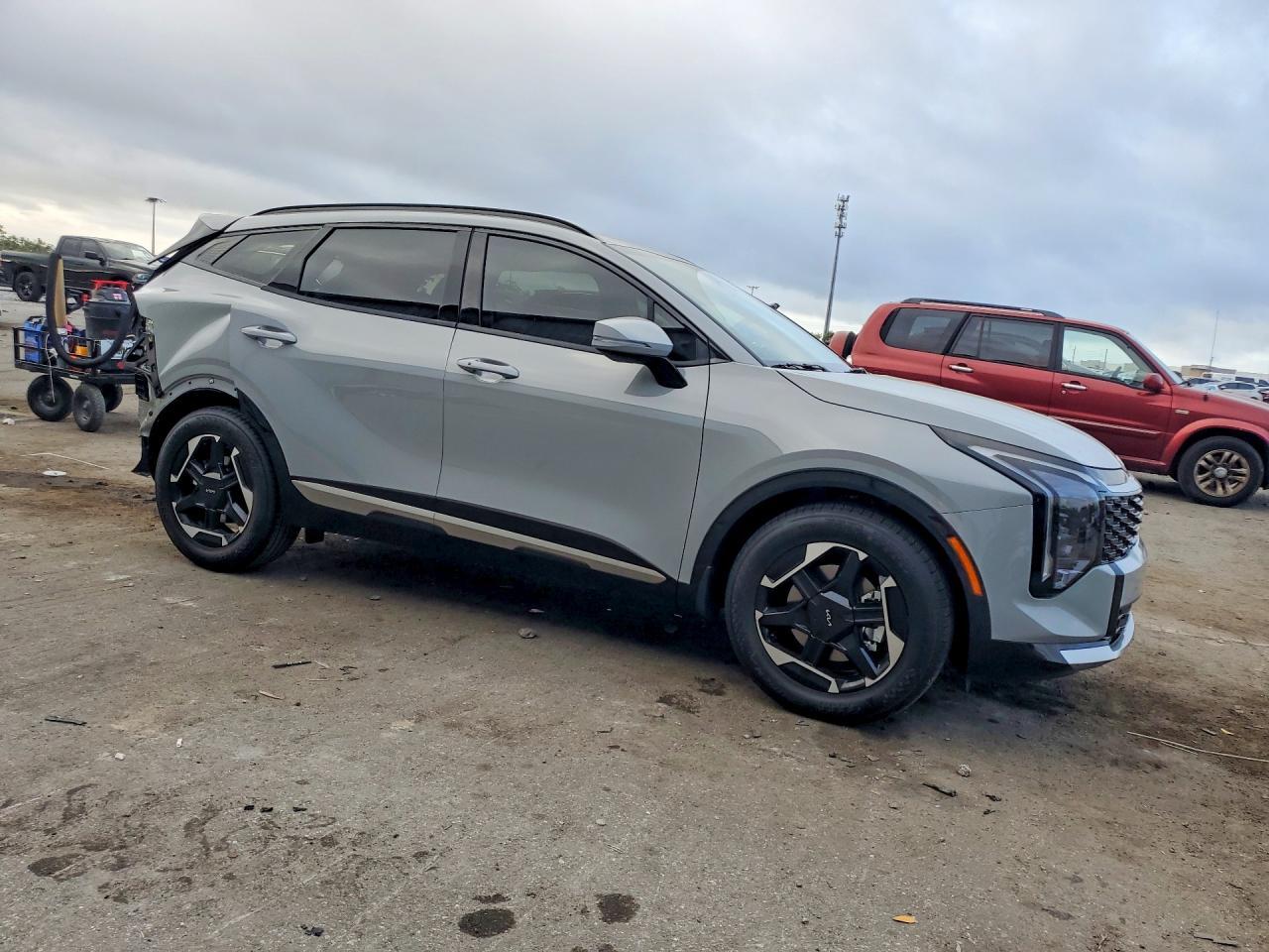2026 Kia Sportage Sx - Image 4
