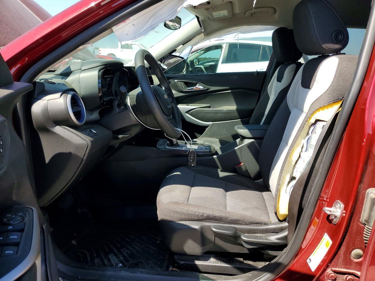 2024 Chevrolet Trax Ls - Фото 7