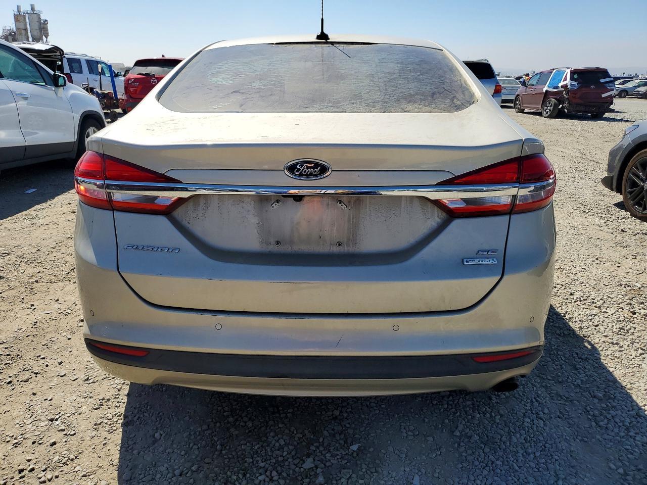 2017 Ford Fusion Se - Фото 6