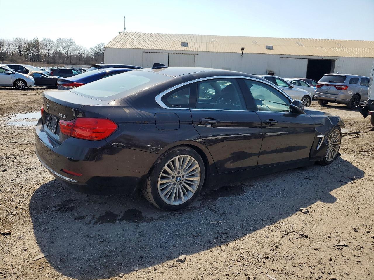 2015 BMW 428 - Image 3