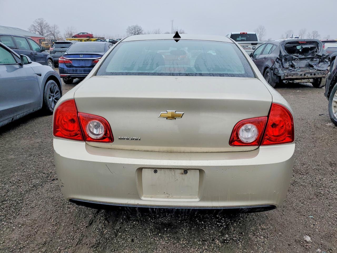 2012 Chevrolet Malibu Ls - Фото 6