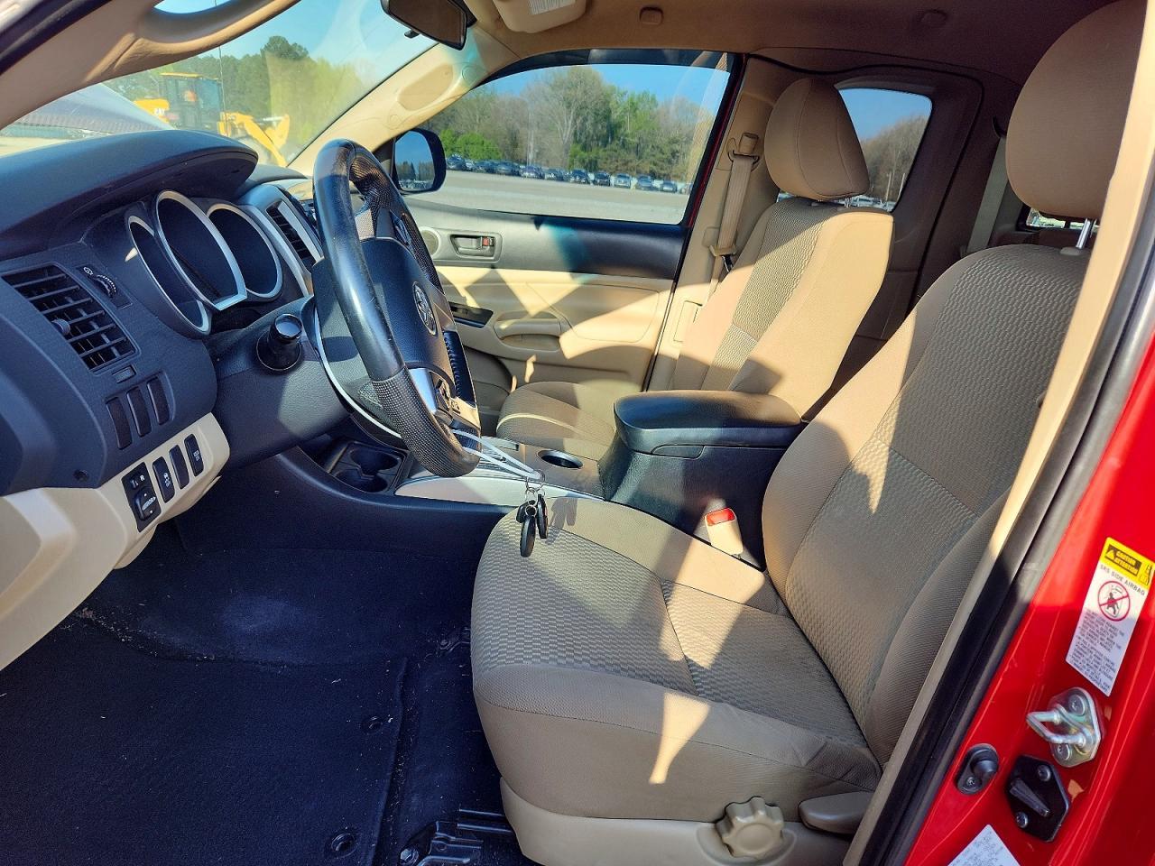 2014 Toyota Tacoma Base - Фото 7