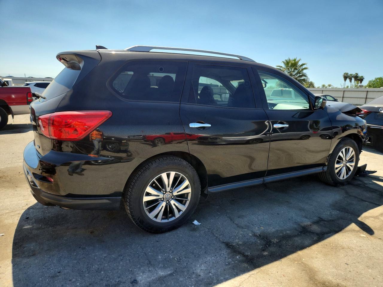 2019 Nissan Pathfinder Sv - Фото 3