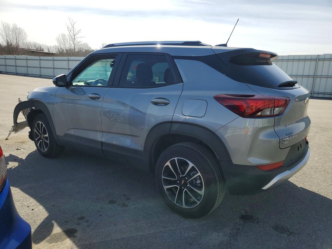 2026 Chevrolet Trailblazer Lt - Фото 2
