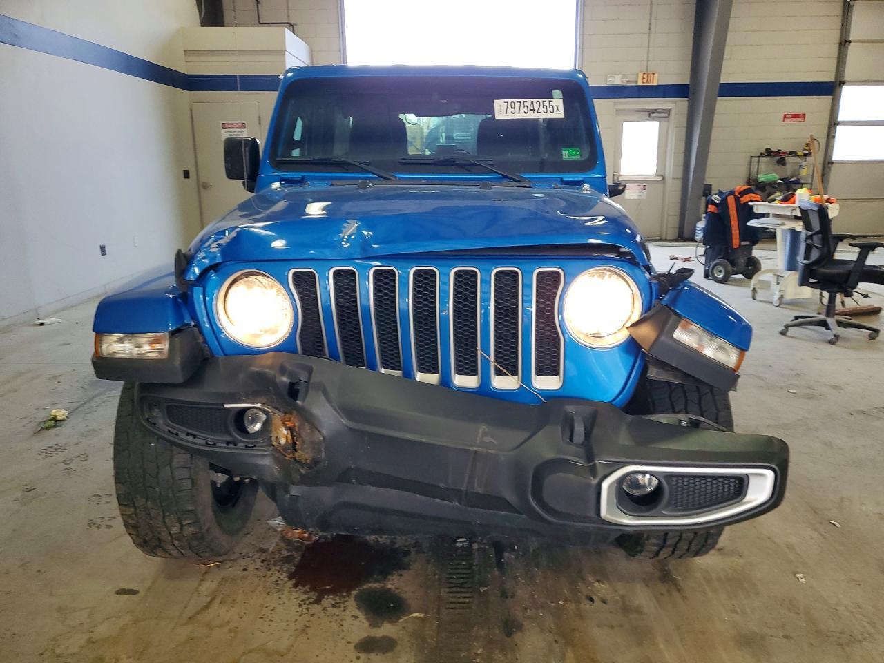 2023 Jeep Wrangler Sahara - Фото 5