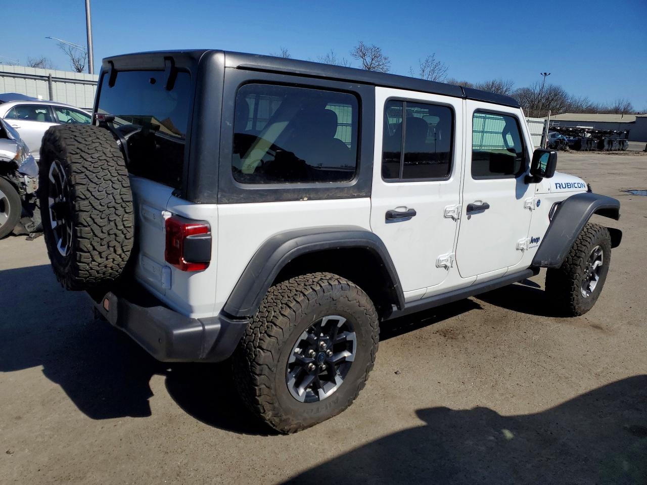 2025 Jeep Wrangler Rubicon 4Xe - Фото 3