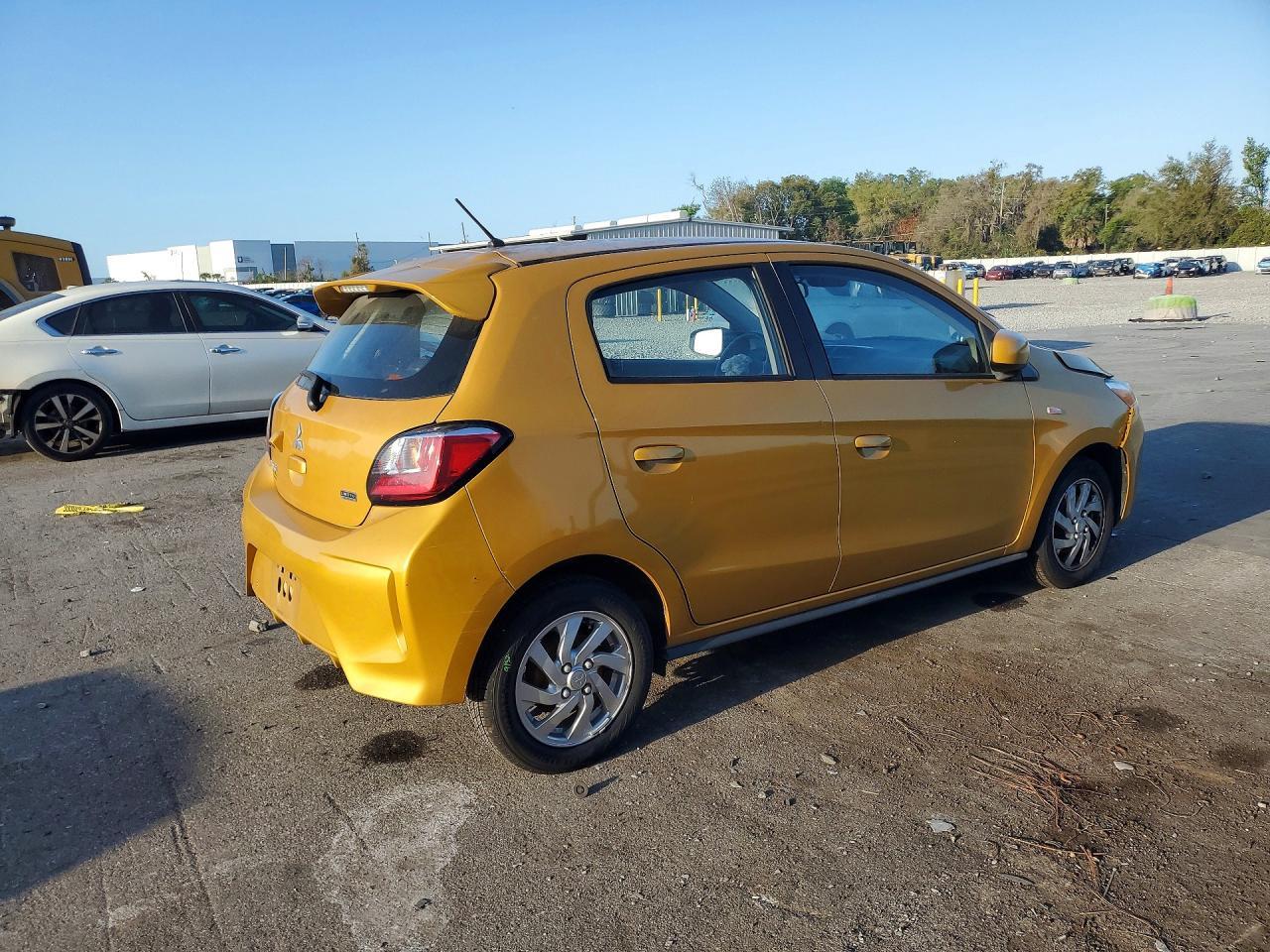 2022 Mitsubishi Mirage Es - Фото 3