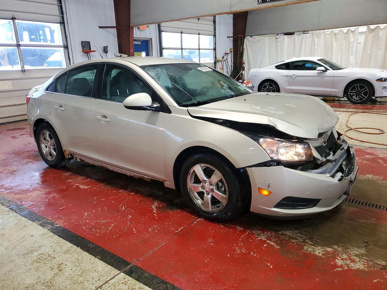 2014 Chev Cruze Lt - Фото 4