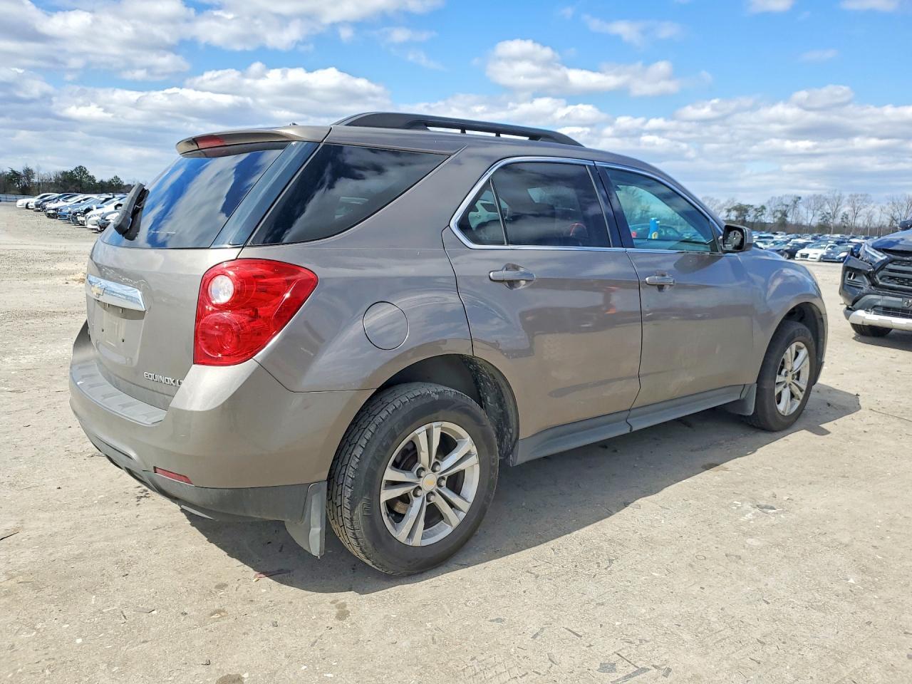 2011 Chevrolet Equinox Lt - Фото 3
