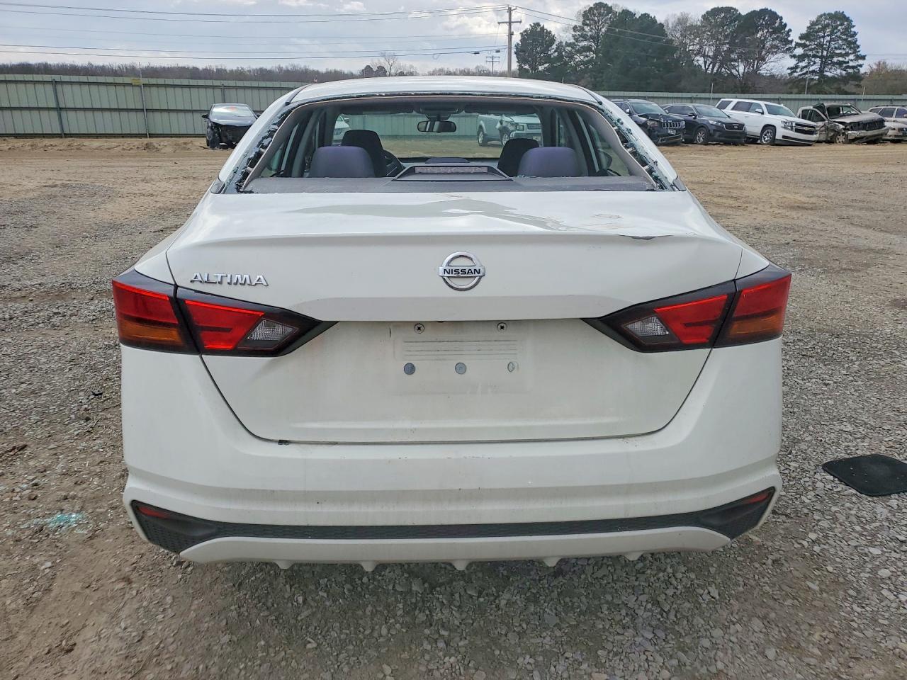 2021 Nissan Altima 2.5 S - Фото 6