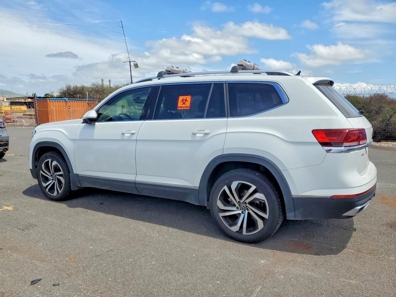 2021 Volkswagen Atlas Sel Premium - Image 2