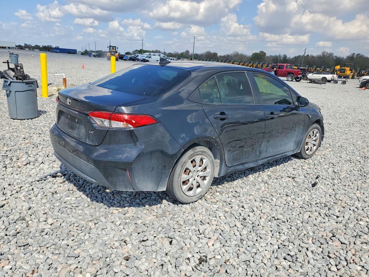 2020 Toyota Corolla Le - Фото 3