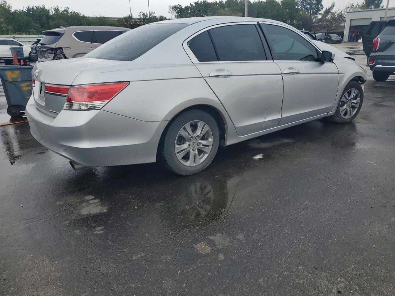 2011 Honda Accord - Фото 3