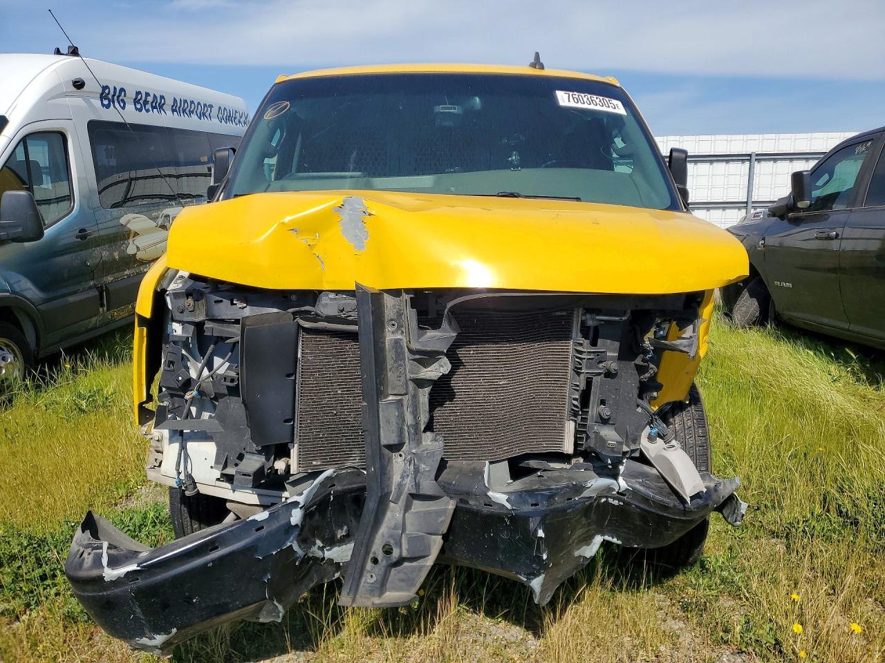 2018 Chevrolet Express G3500 - Фото 5