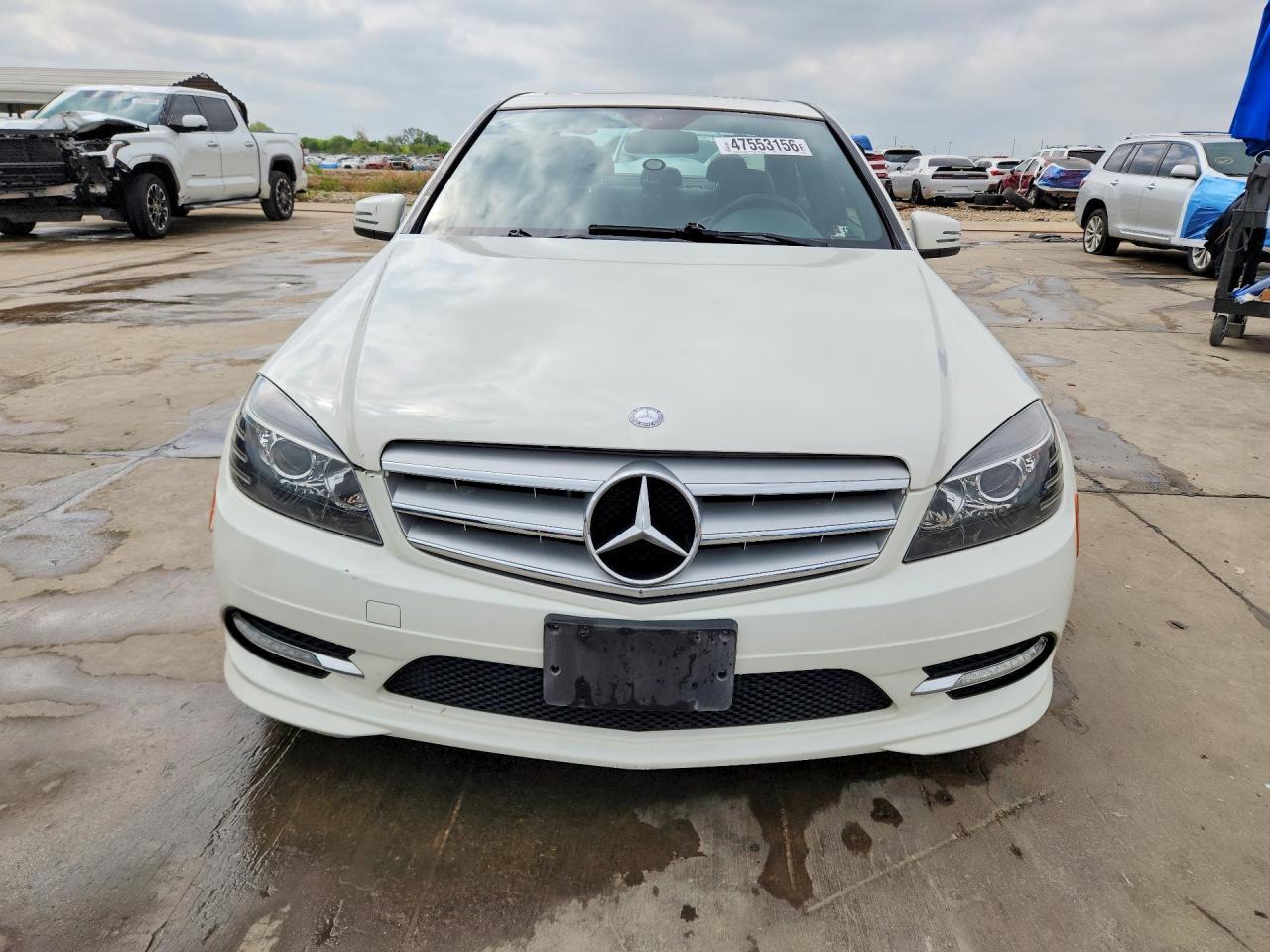 2011 Mercedes Benz C 300 4Matic - Фото 5