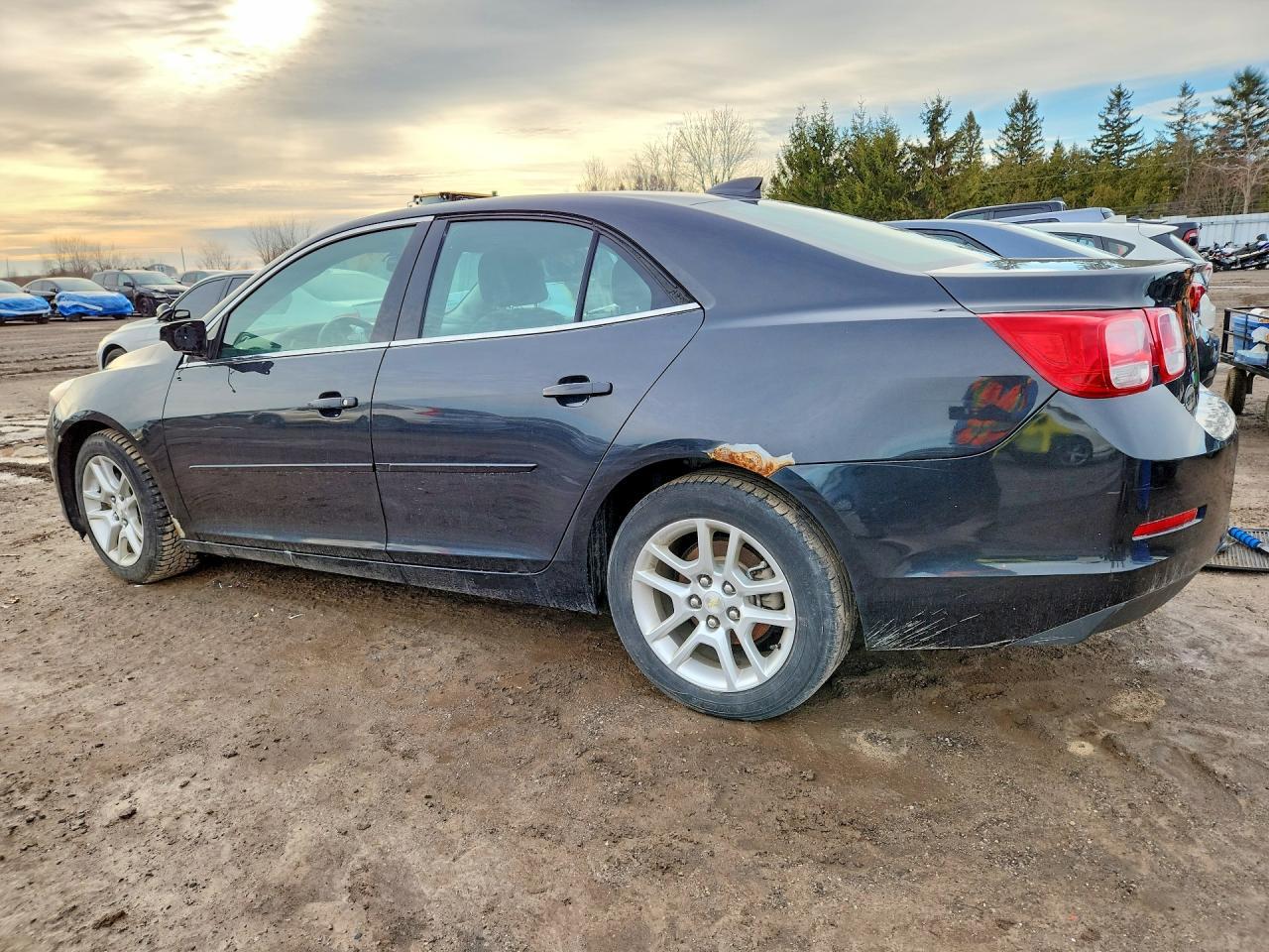 2015 Chevrolet Malibu 1Lt - Фото 2