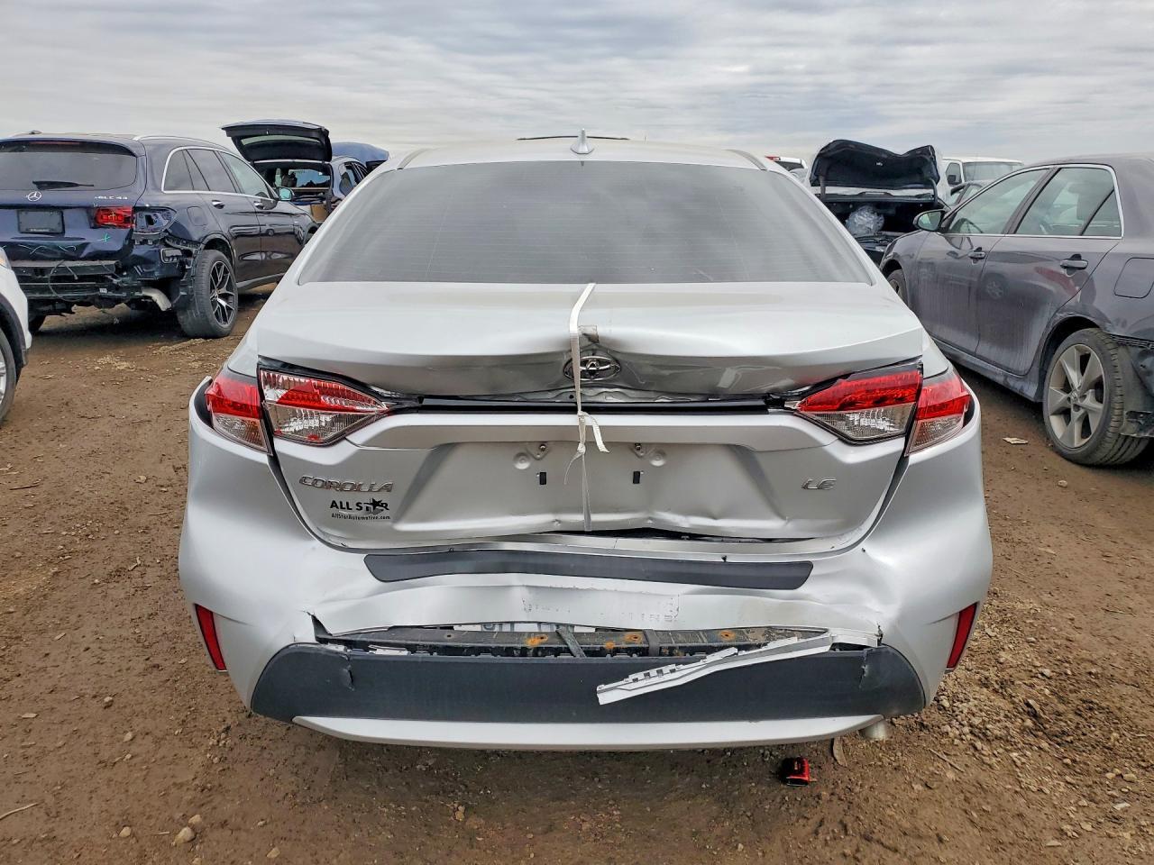 2020 Toyota Corolla Le - Фото 6