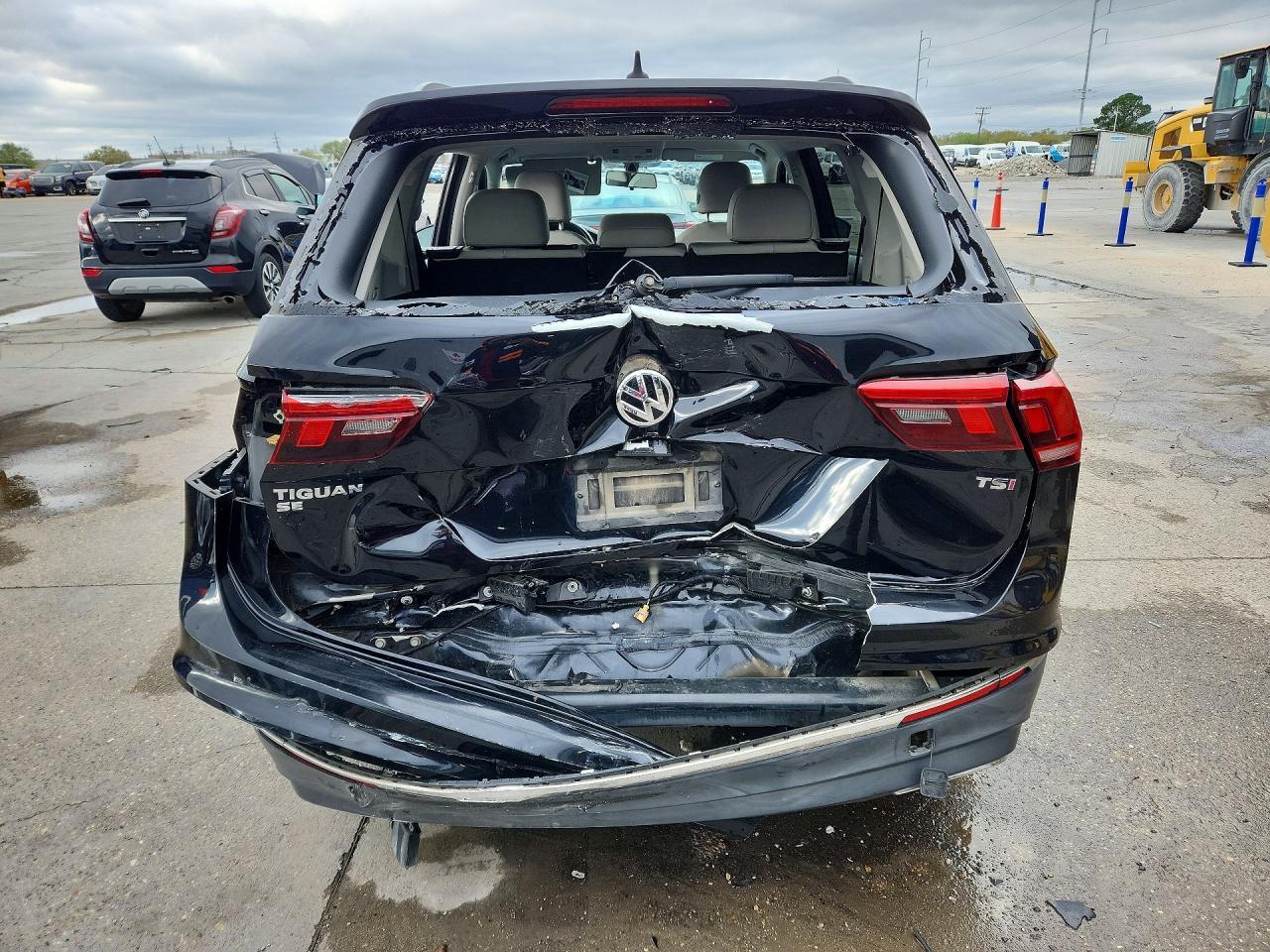 2018 Volkswagen Tiguan Se - Фото 6