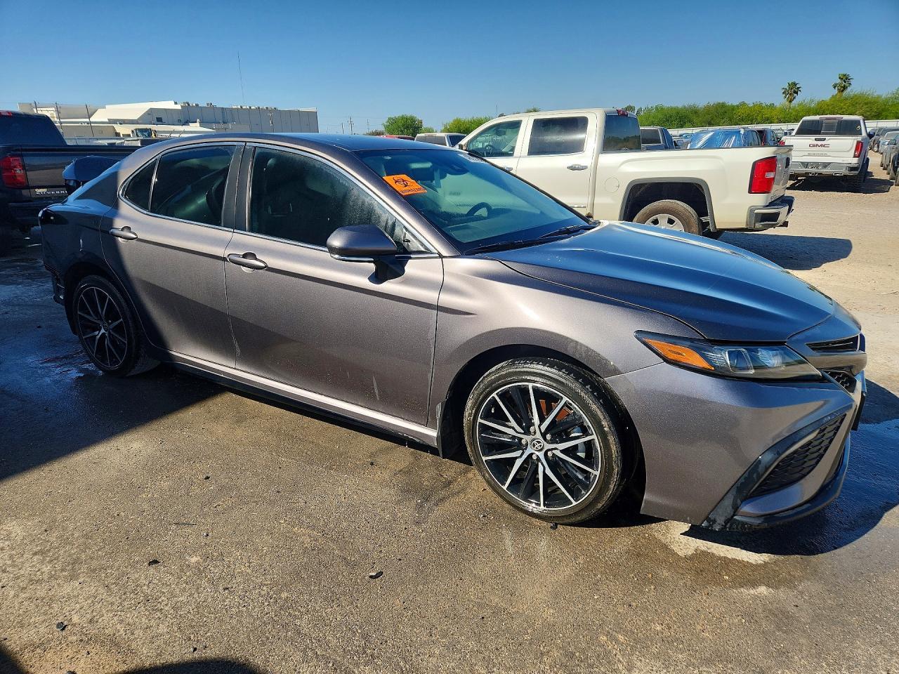 2024 Toyota Camry Se - Image 4