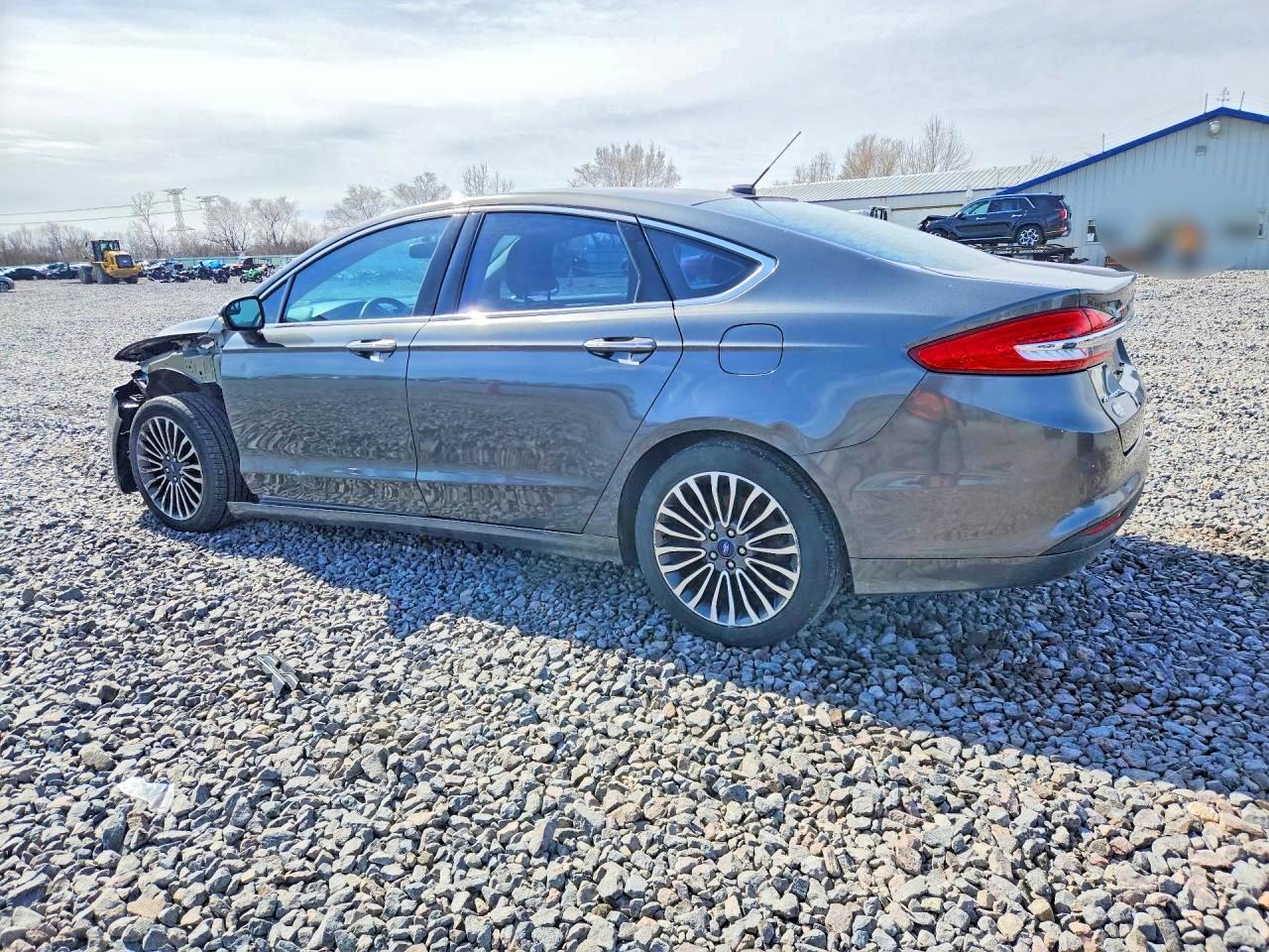 2017 Ford Fusion Se - Фото 2