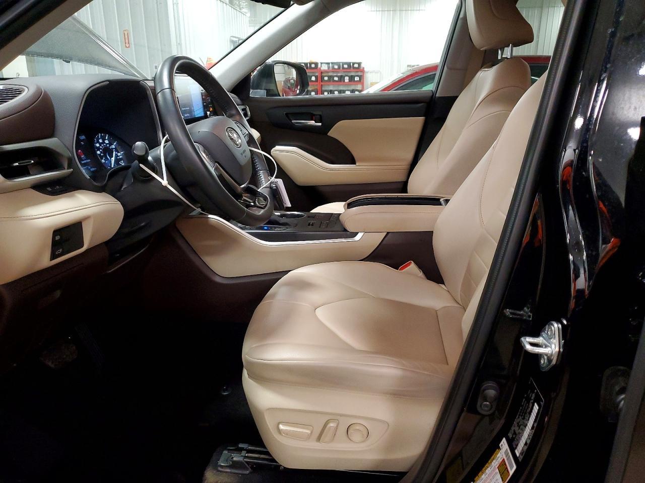 2021 Toyota Highlander Xle - Image 7