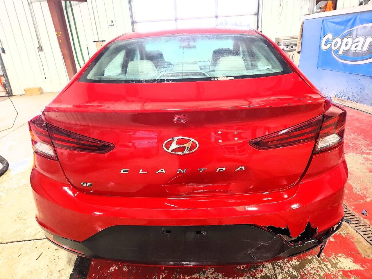 2019 Hyundai Elantra Se - Image 6
