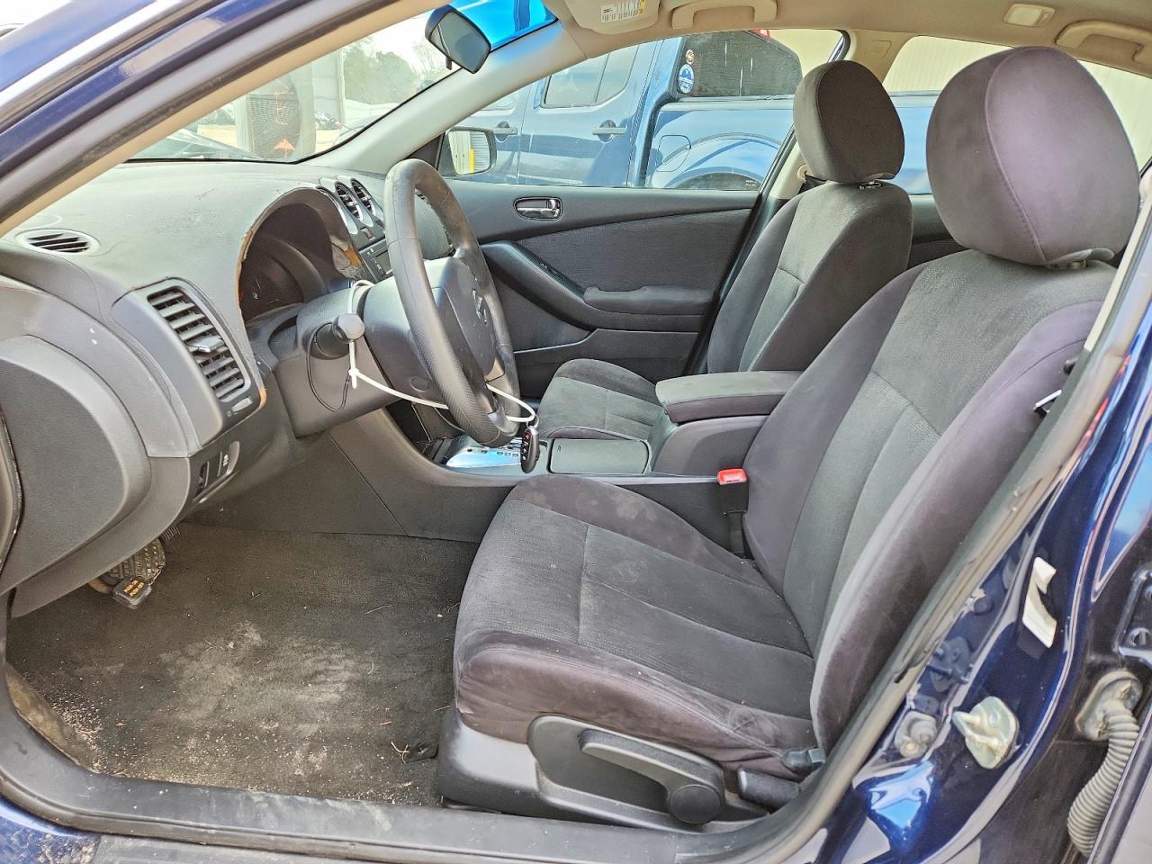 2012 Nissan Altima Base - Image 7