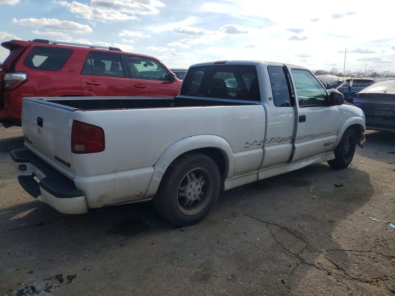 1999 Chevrolet S Truck S10 - Фото 3