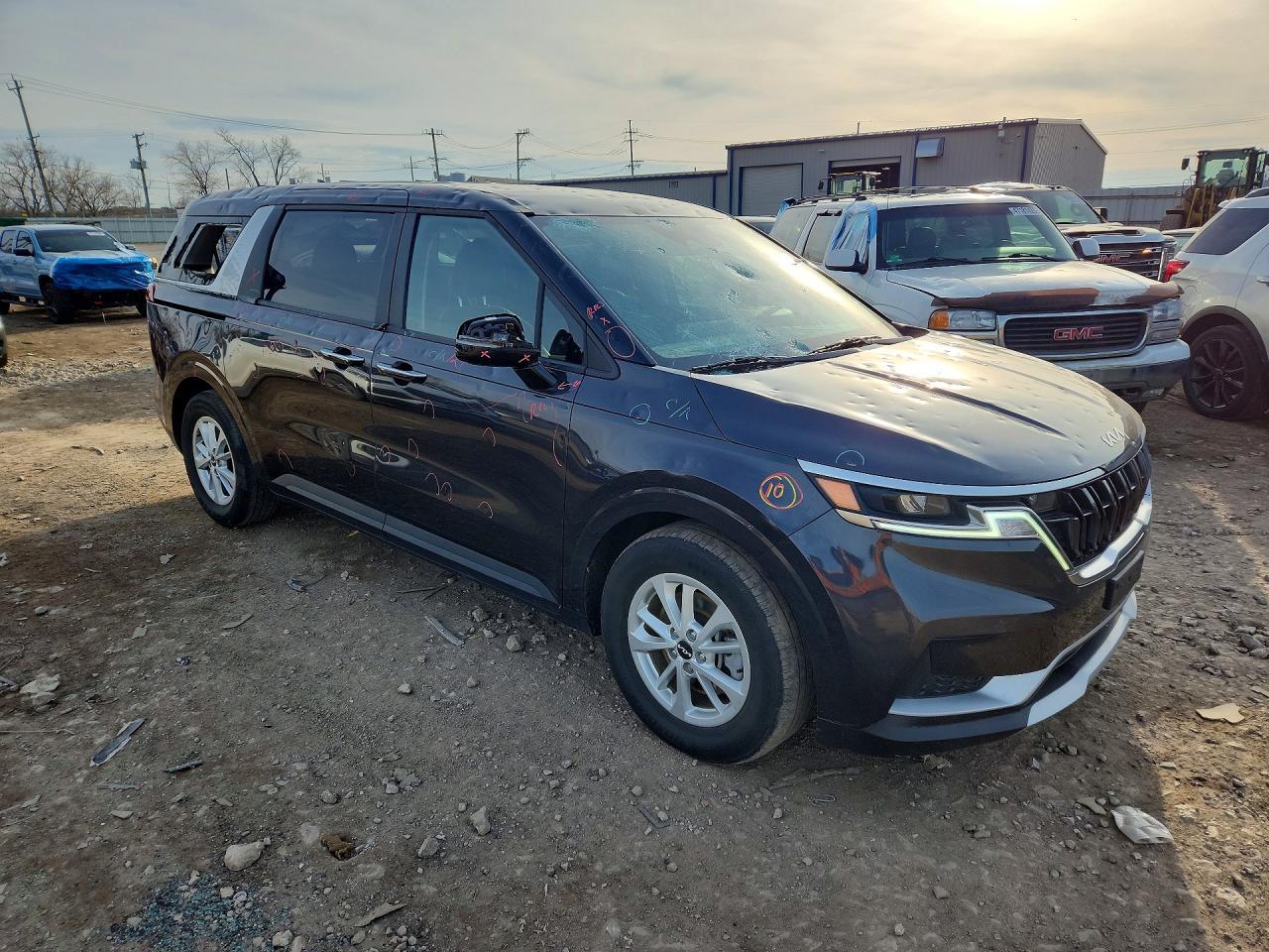 2024 Kia Carnival Lx - Фото 4
