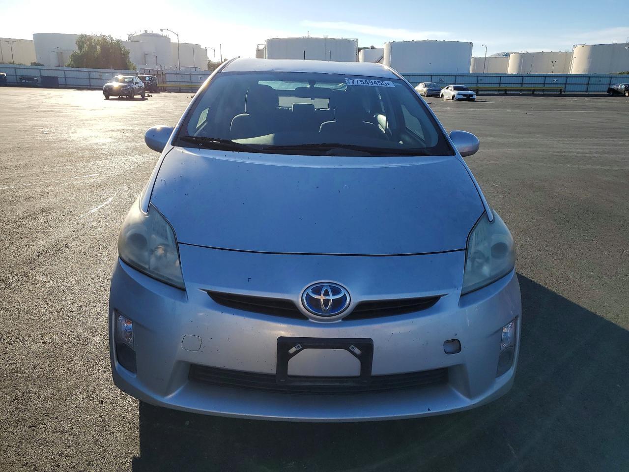 2011 Toyota Prius - Фото 5