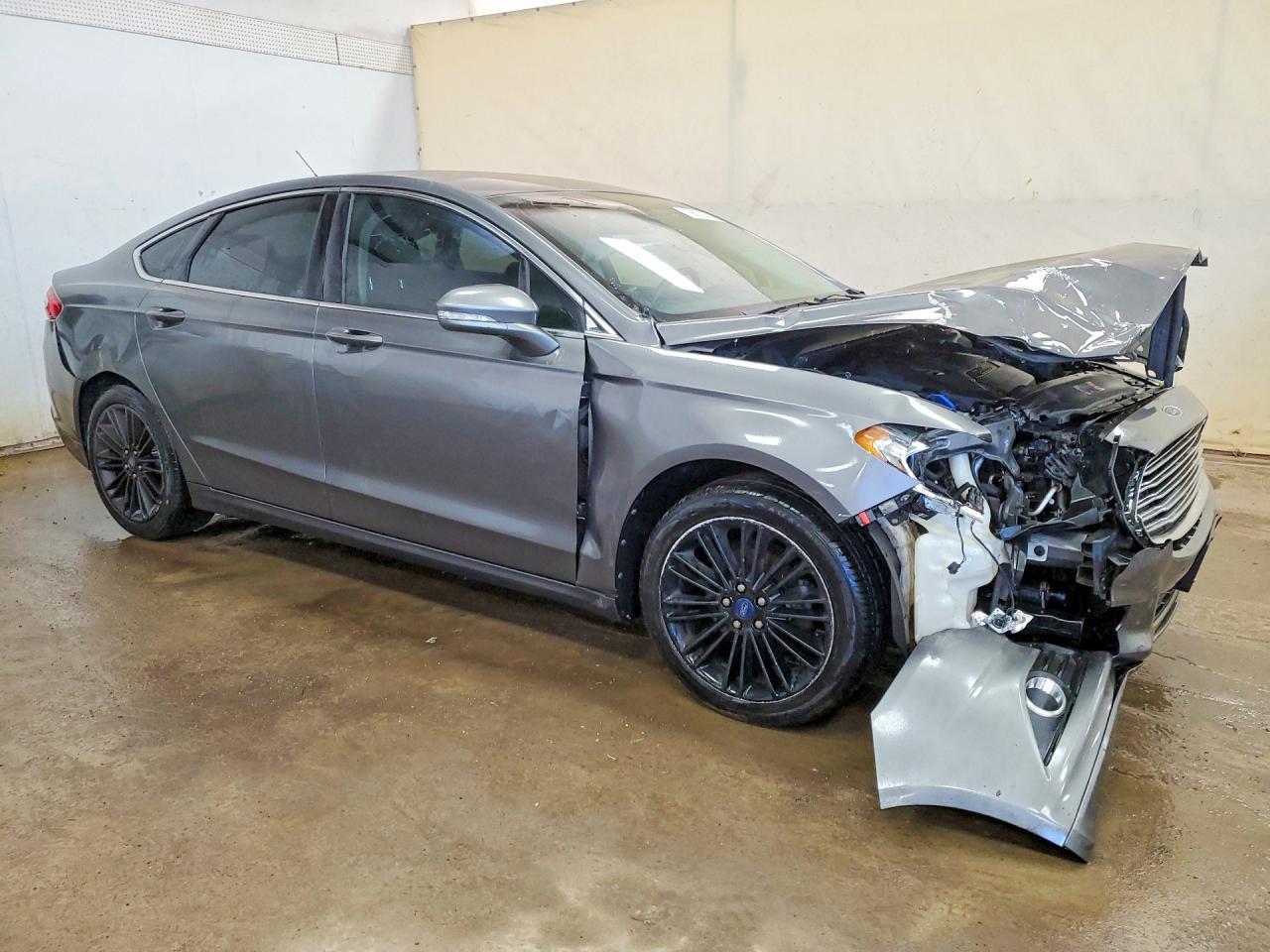 2013 Ford Fusion Se - Image 4