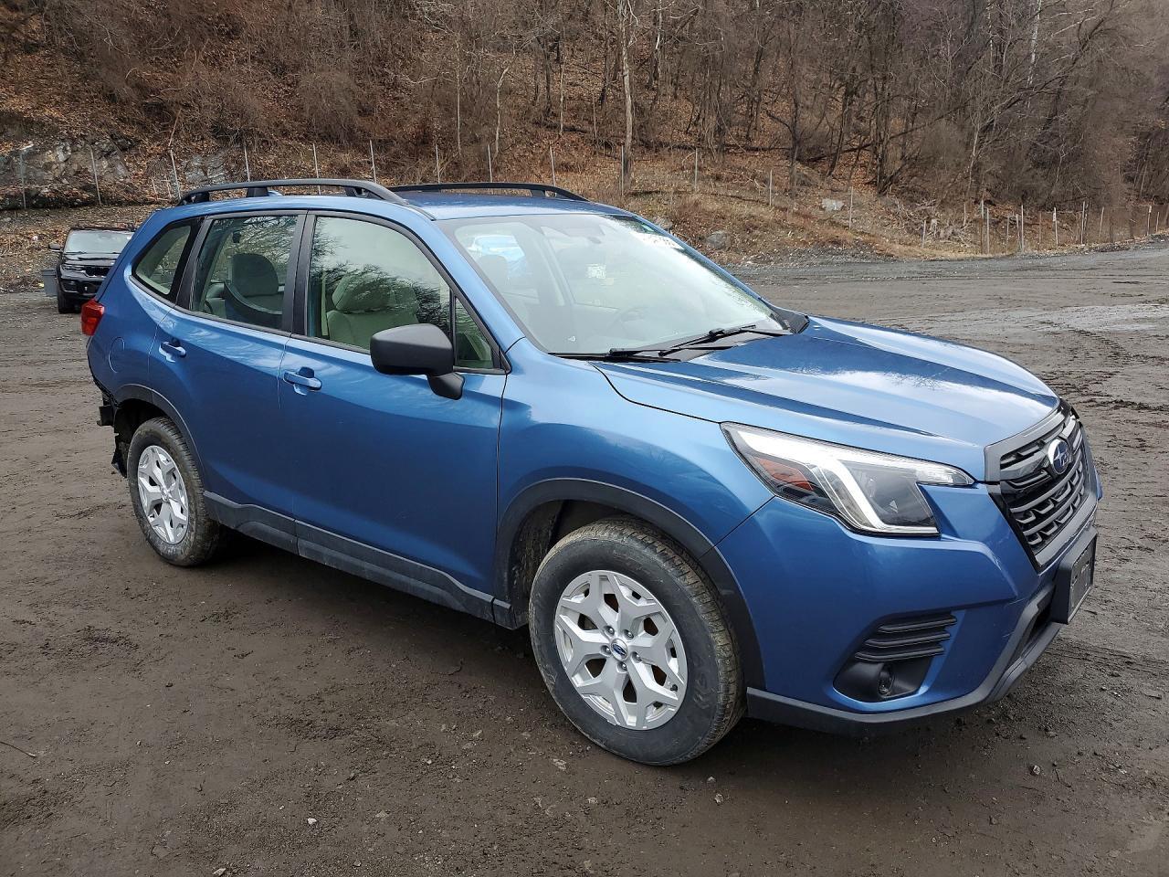2022 Subaru Forester - Фото 4