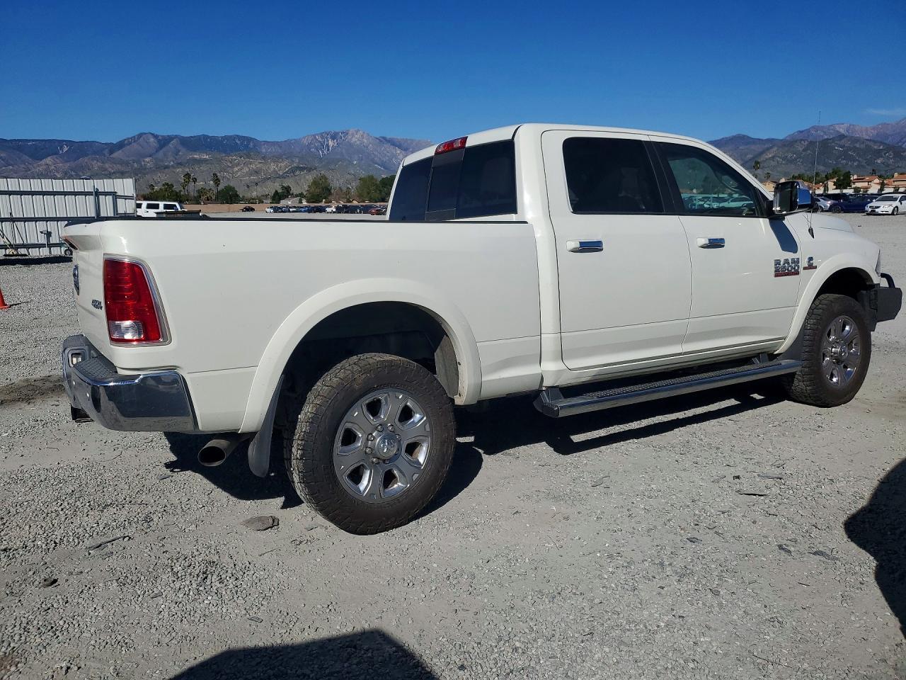 2018 Ram 2500 Laramie - Фото 3