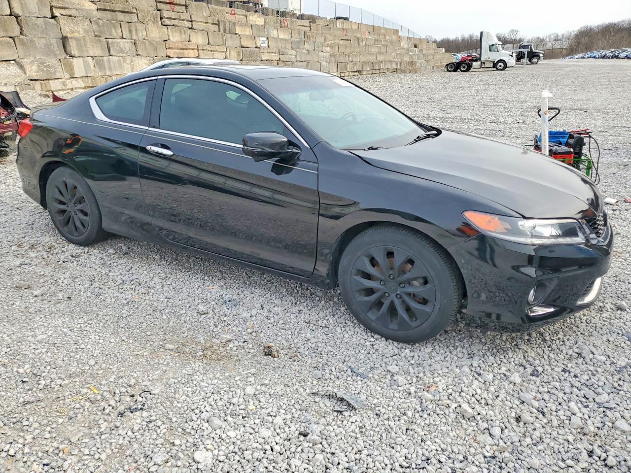 2015 Honda Accord Ex - Image 4