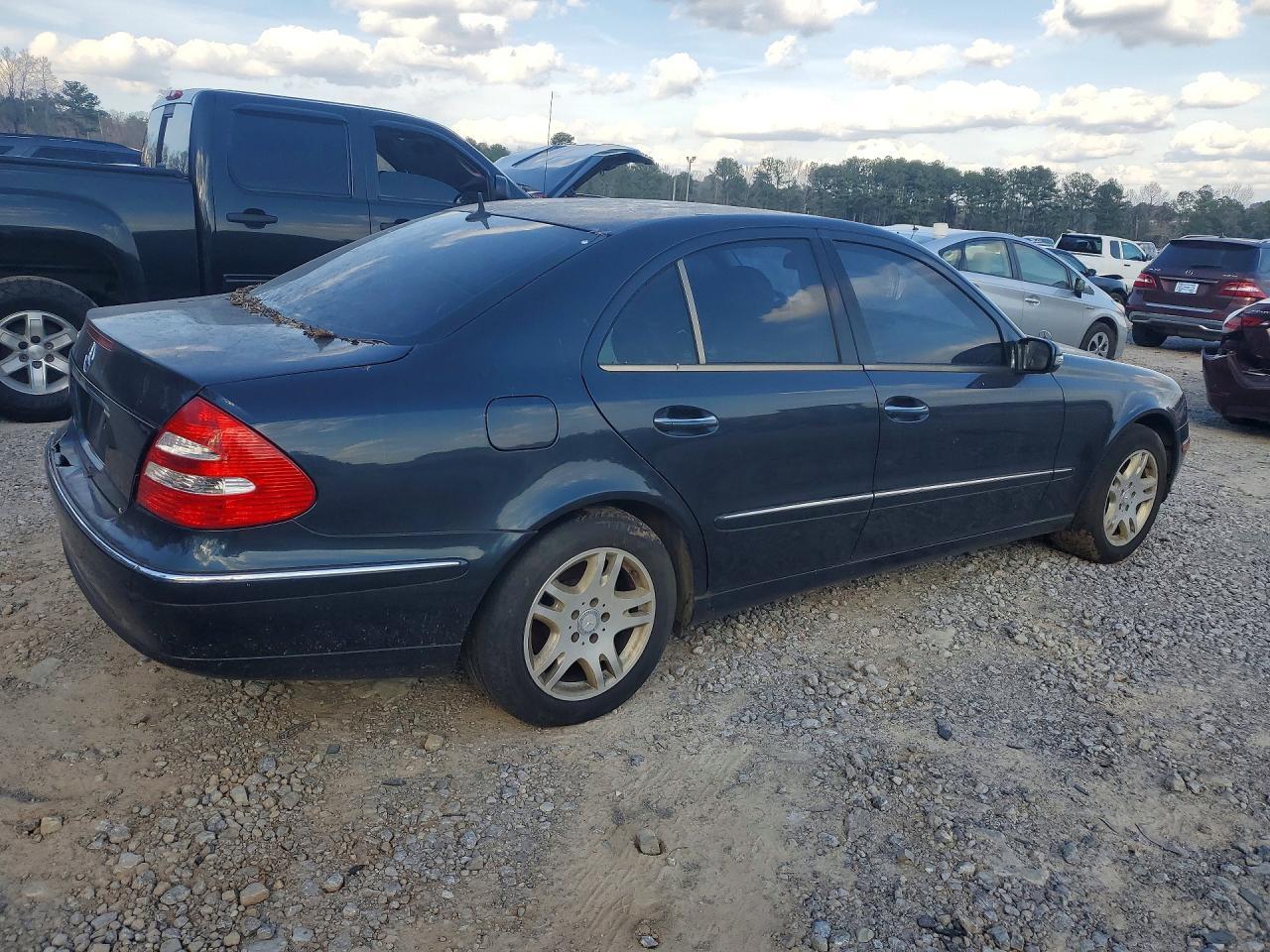2003 Mercedes-Benz E 320 - Image 3