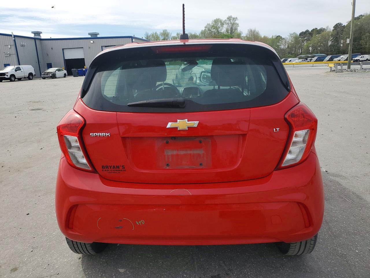 2021 Chevrolet Spark 1Lt - Фото 6