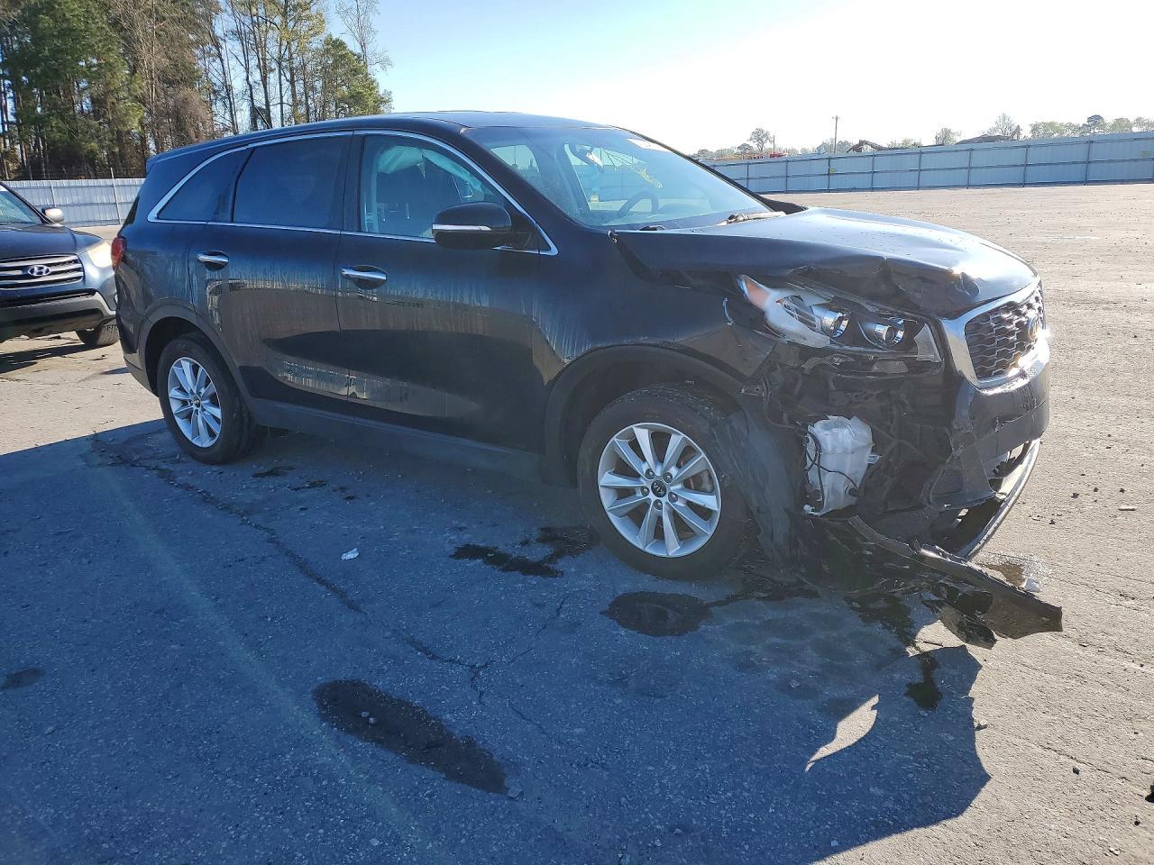 2019 Kia Sorento Lx - Image 4