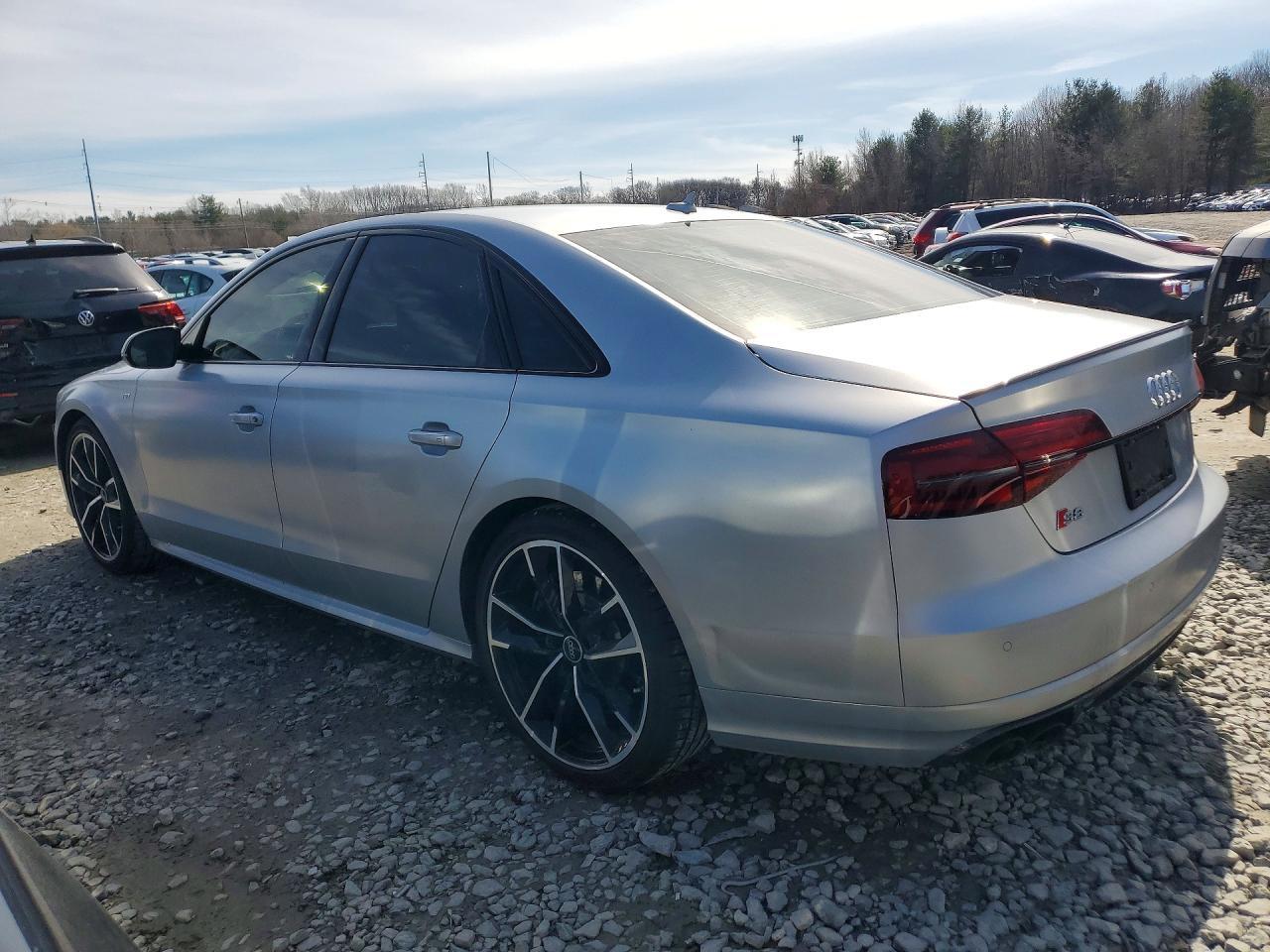 2017 Audi S8 Plus Quattro - Фото 2