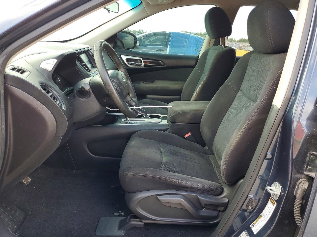 2015 Nissan Pathfinder S - Image 7