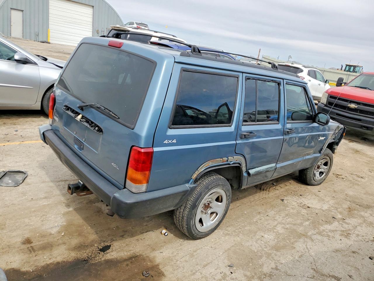 1998 Jeep Cherokee Sport - Фото 3