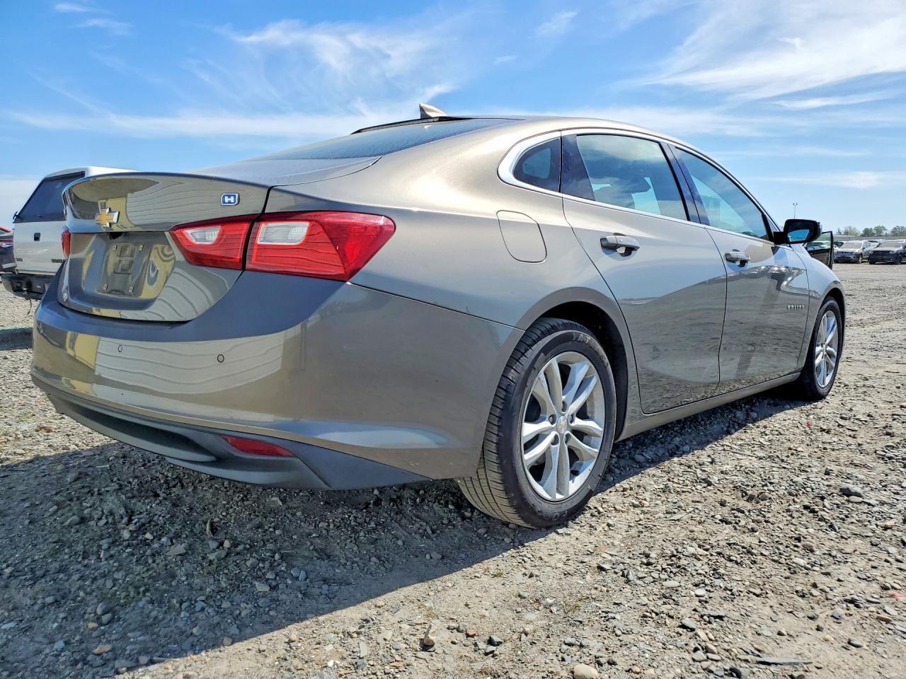 2018 Chevrolet Malibu Hybrid - Фото 3