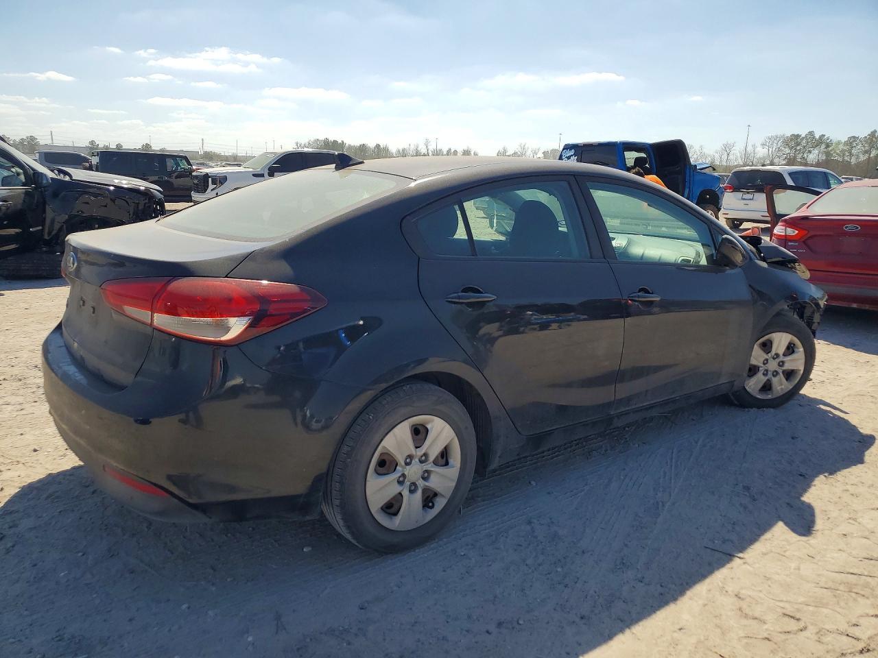 2017 Kia Forte Lx - Фото 3