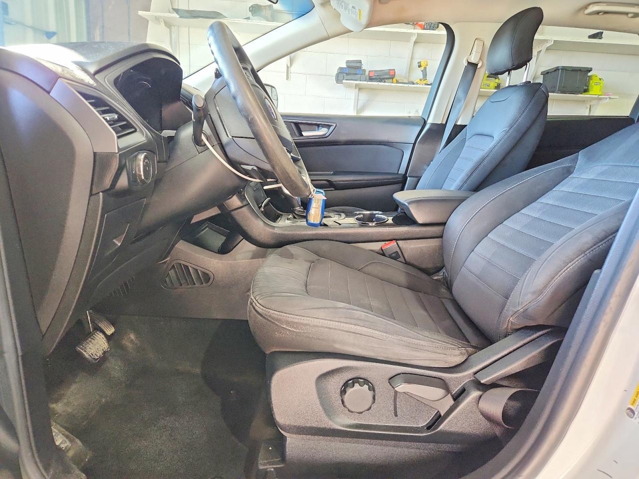2015 Ford Edge Se - Фото 7