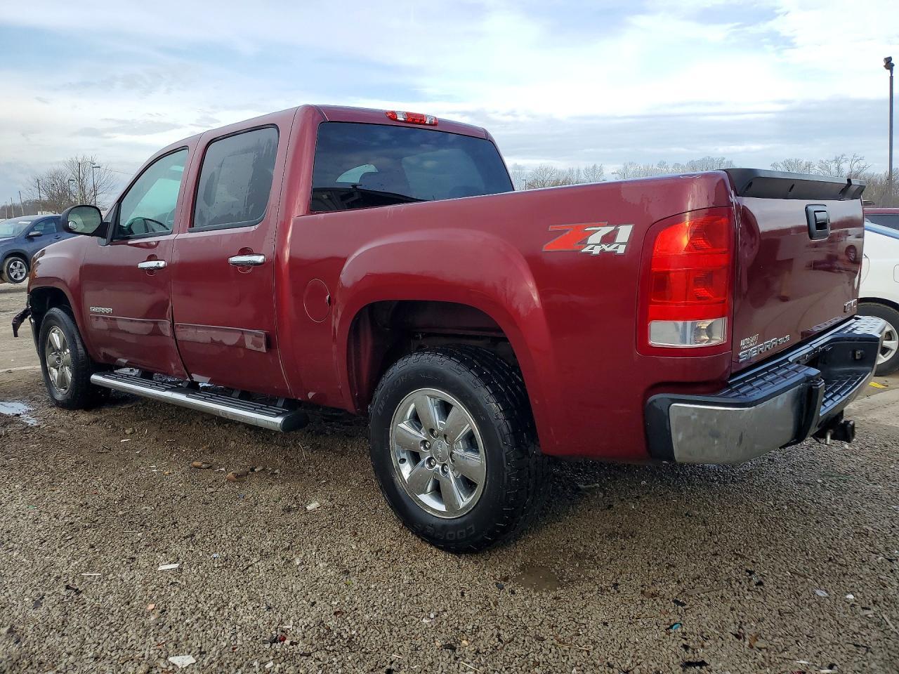 2013 GMC Sierra K1500 Sle - Image 2